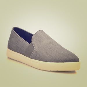 VINCE Blair Slip-On Sneaker